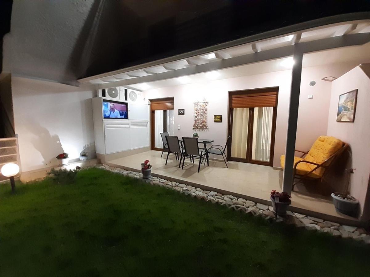 Modern Apartment Kallithea 1 Экстерьер фото